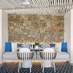 Mykonos Riviera & Spa, A Member Of Small Luxury Of The World Hotel Tourlos