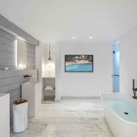 Mykonos Riviera & Spa, A Member Of Small Luxury Of The World Tourlos