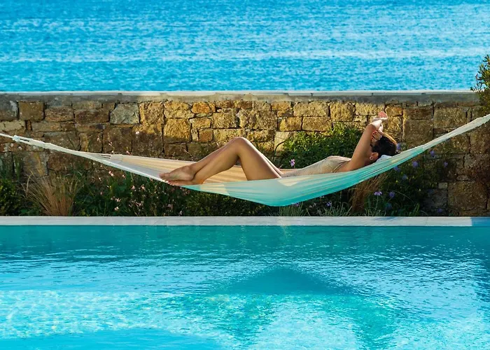 Mykonos Riviera & Spa, A Member Of Small Luxury Of The World 5* Tourlos