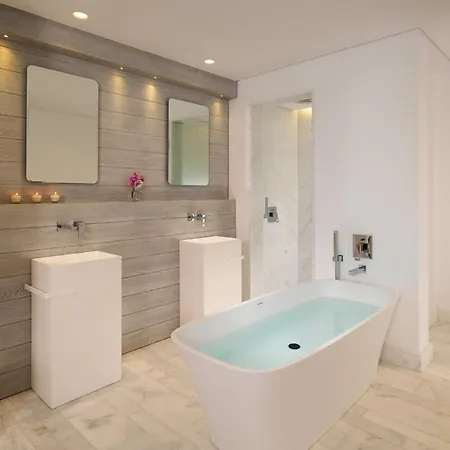 Mykonos Riviera & Spa, A Member Of Small Luxury Of The World מלון 5*