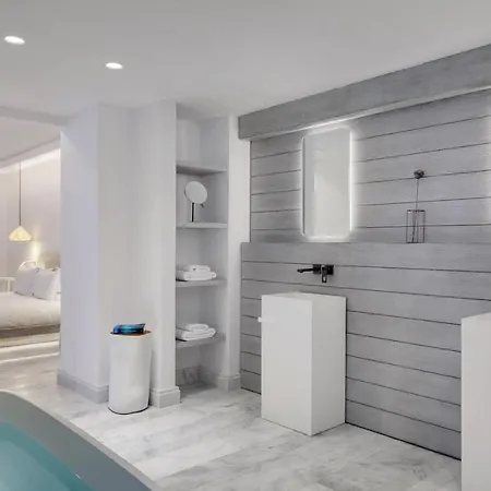 فندق Mykonos Riviera & Spa, A Member Of Small Luxury Of The World تورلوس