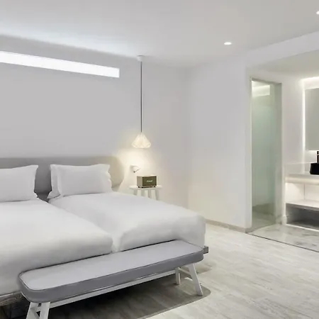 Mykonos Riviera & Spa, A Member Of Small Luxury Of The World تورلوس